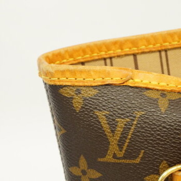 Louis Vuitton Monogram Neverfull MM Tote Bag - Picture 7 of 14